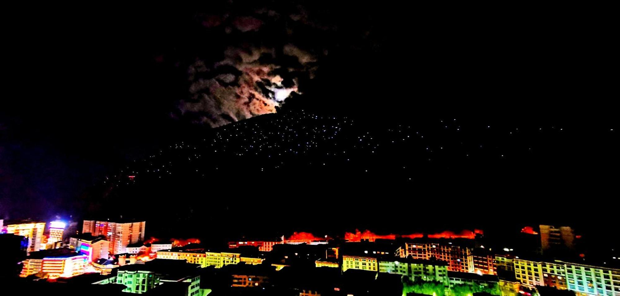 Kangding Guozhuang Nan Wu Hao Boutique Inn エクステリア 写真