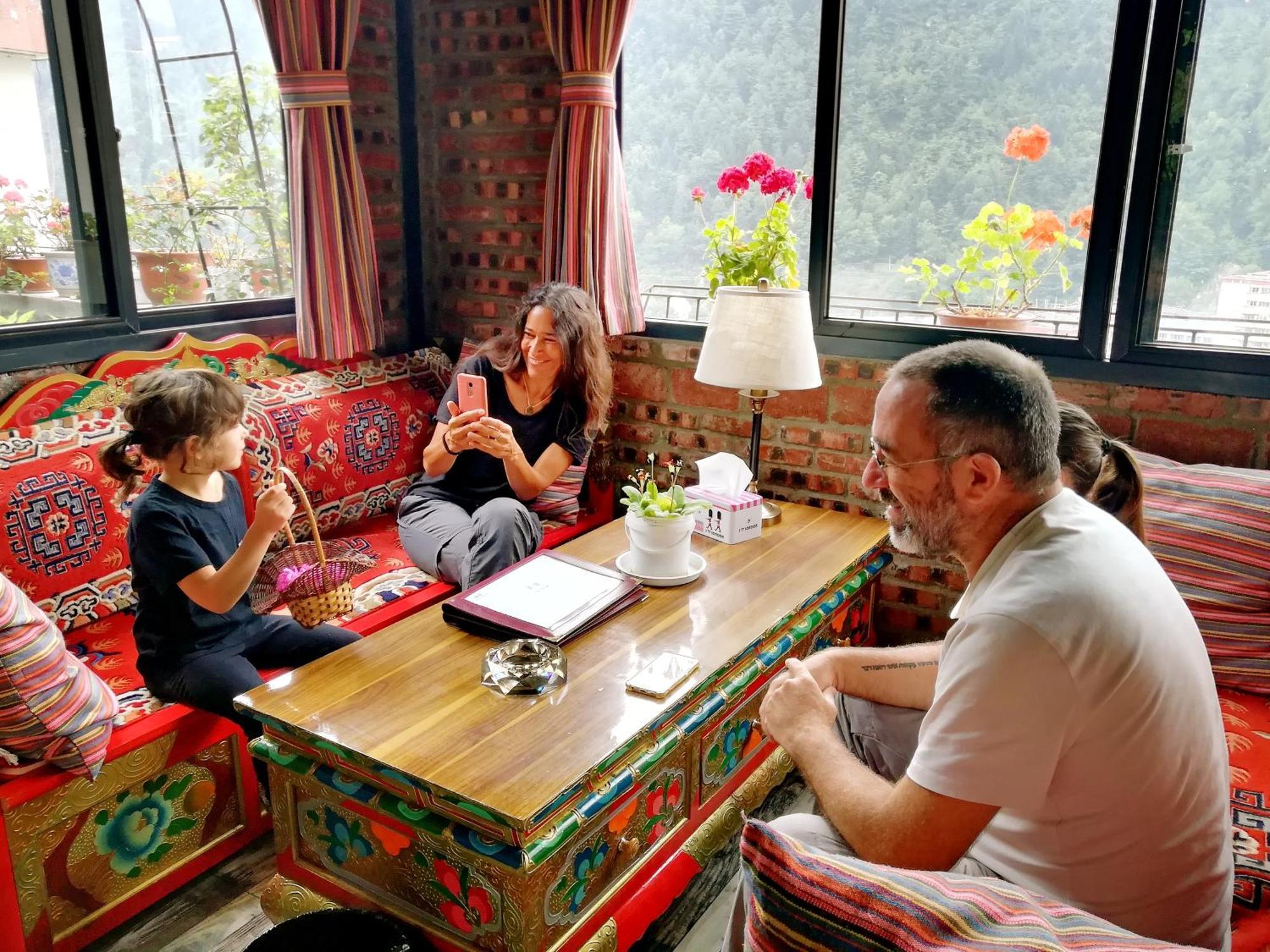 Kangding Guozhuang Nan Wu Hao Boutique Inn エクステリア 写真