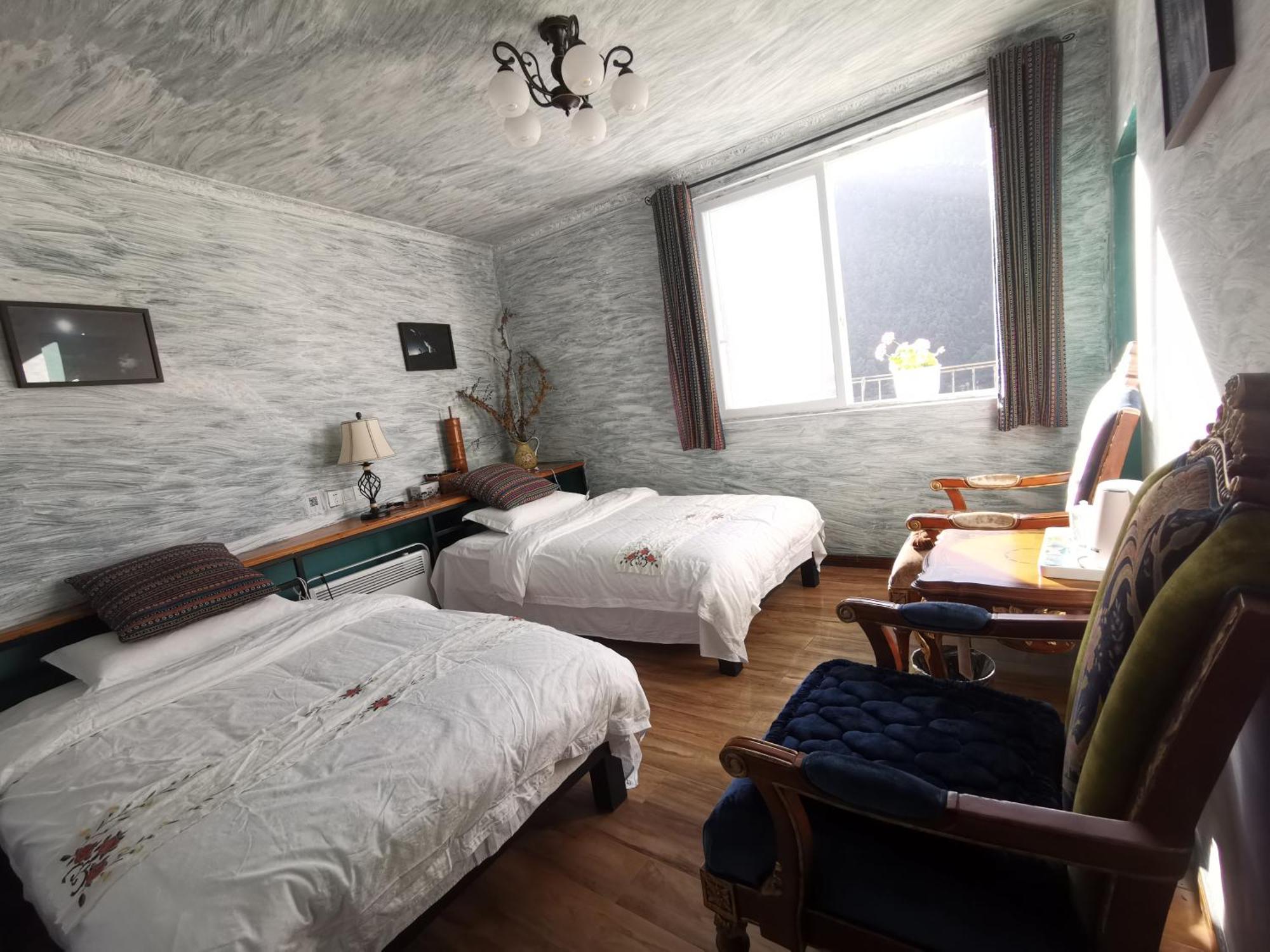 Kangding Guozhuang Nan Wu Hao Boutique Inn エクステリア 写真